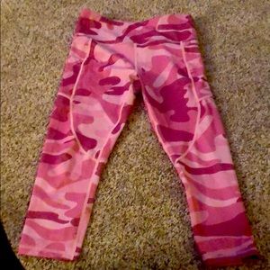 Zyia pink camouflage legging